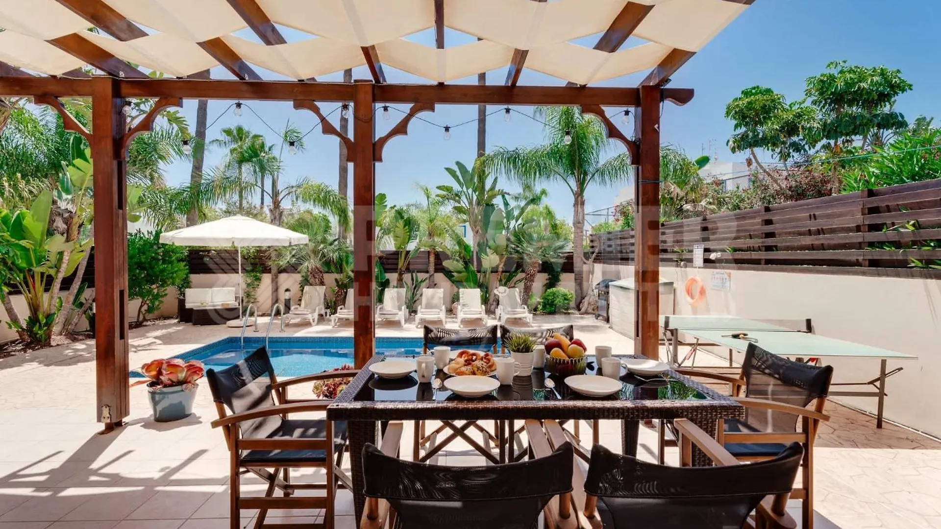 פרוטאראס Villa Mandalay קפריסין