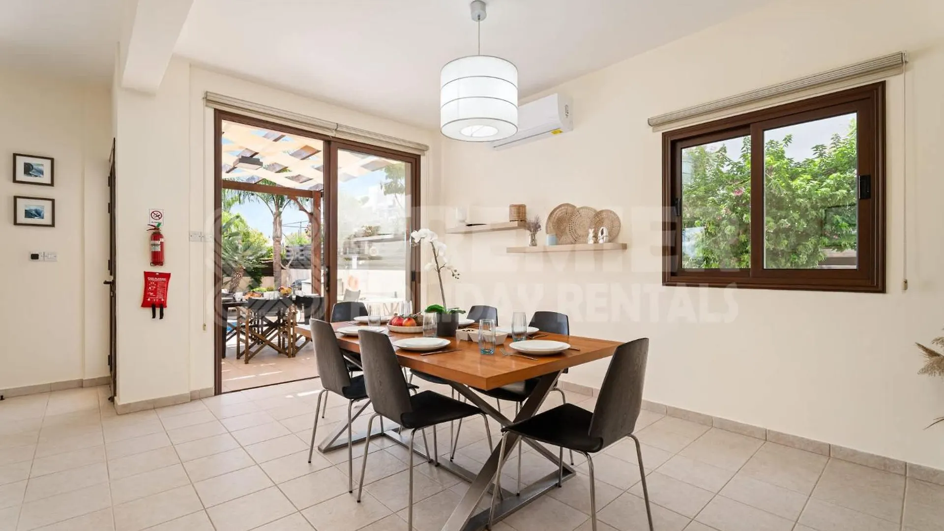 פרוטאראס Villa Mandalay